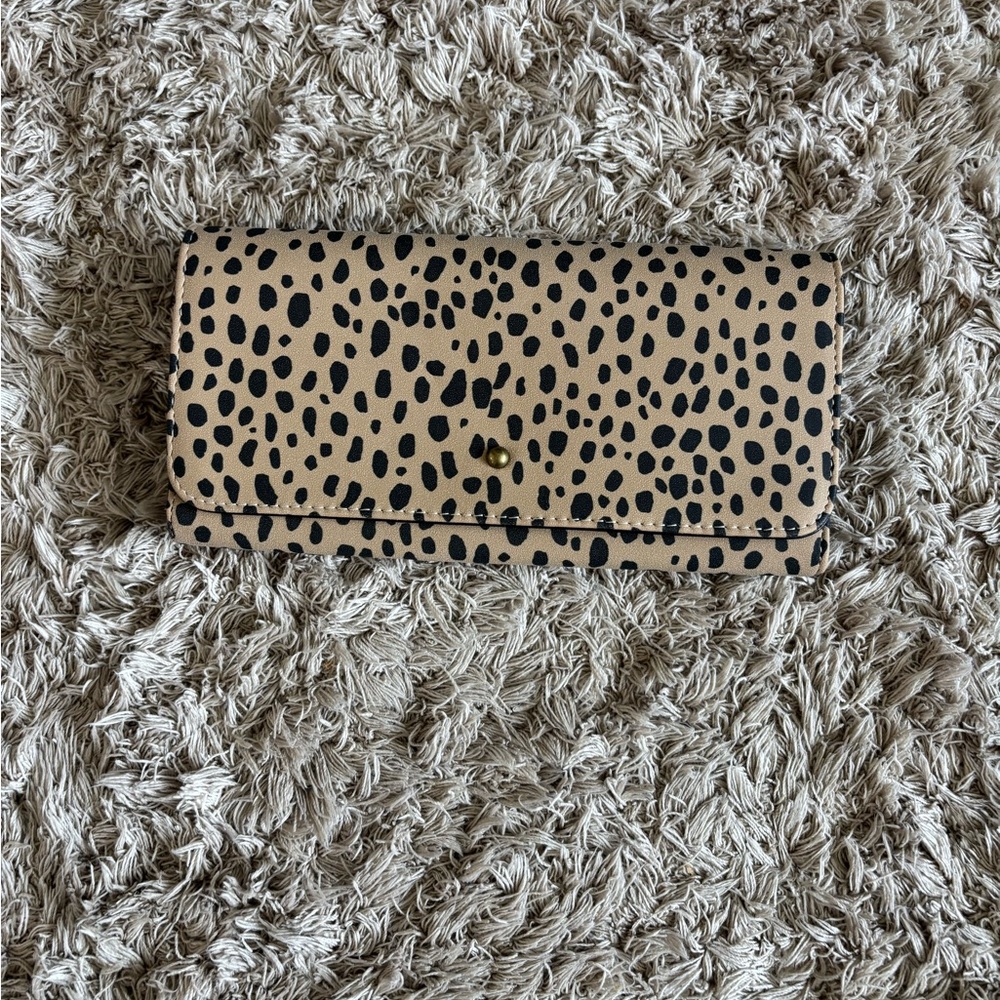 Leopard print and wallet